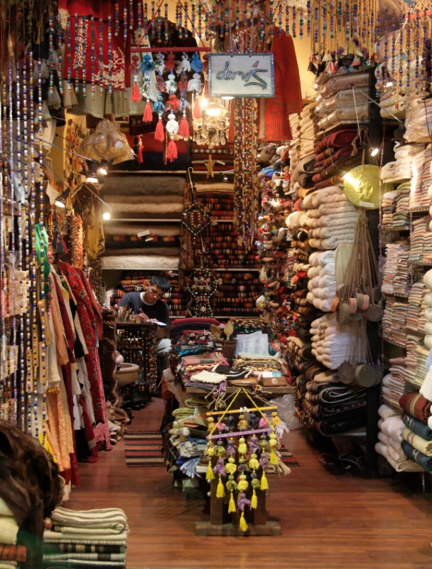 Grand Bazaar, Istanbul Turkey 11.jpg - Grand Bazaar, Istanbul, Turkey